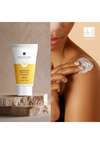 Dr Botanicals - Ochrona przeciwsłoneczna