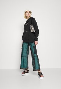 Nike Sportswear HOODIE OVER SIZED - Sweatshirt com capuz - black