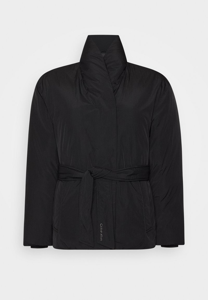 Damen Leichte Jacken | Calvin Klein WRAP PUFFER JACKET Daunenjacke black/schwarz - BR92251 Damen Leichte Jacken | Calvin Klein WRAP PUFFER JACKET Daunenjacke black/schwarz - BR92251