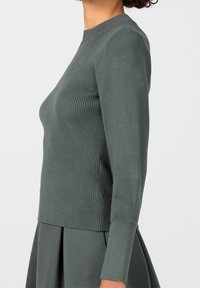 HALLHUBER Strickpullover - green