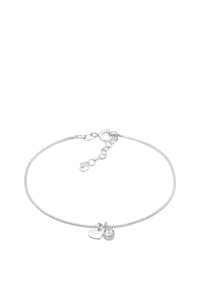 Silversmycke med en tunn, flexibel kedja, prydd med en liten hjärtanhänge och en rund, klar pärla, som är säkrad med ett fjädrande lås.