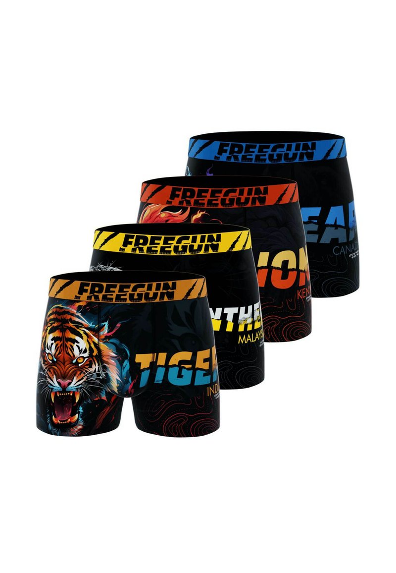 Quatre paires de boxers noirs avec des ceintures colorées et des motifs d'animaux : tigre, panthère, lion et ours, disposées en rangée.