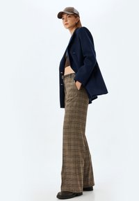 Koton FLARE  - Bukser - brown