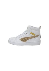 Sneaker alta bianca con dettagli dorati, realizzata in materiale sintetico liscio. Presenta un collare imbottito, una punta con fori e una suola testurizzata.