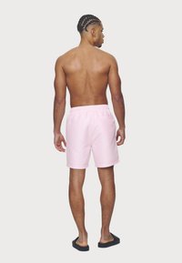 Pegador LOGO SWIM - Plaukimo šortai - bubblegum