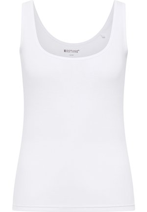 Balta tanko marškiniai su apvaliu iškirpimu, pagaminti iš giliųjų medvilnės audinio, turintys prigludusią formą ir be matomų ženklų ar papuošimų.