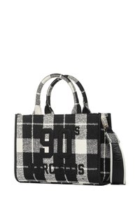 Borsa in tessuto a scacchi bianco e nero con doppi manici superiori, tracolla staccabile e testo prominente "90’s MARCELLS" sul davanti.