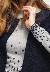 Dorothy Perkins Strickpullover - grey