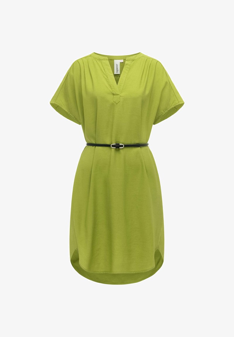 Lys grønn kjole med korte ermer som rekker til knærne, V-hals, rynkede skuldre, svart smalt belte og rundet kant.