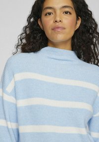 VILA VIRIL MOCK NECK  - Strickpullover - kentucky blue