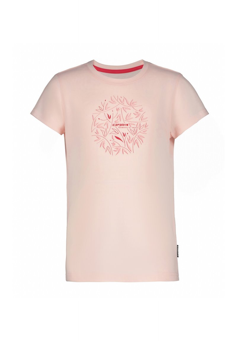 Camiseta de color rosa claro con escote redondo y mangas cortas. Presenta un diseño floral rojo en el centro y un acento rojo contrastante en el cuello.