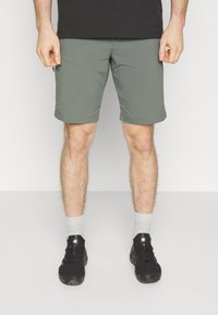 Jack Wolfskin GLASTAL  - Shorts outdoor - gecko green