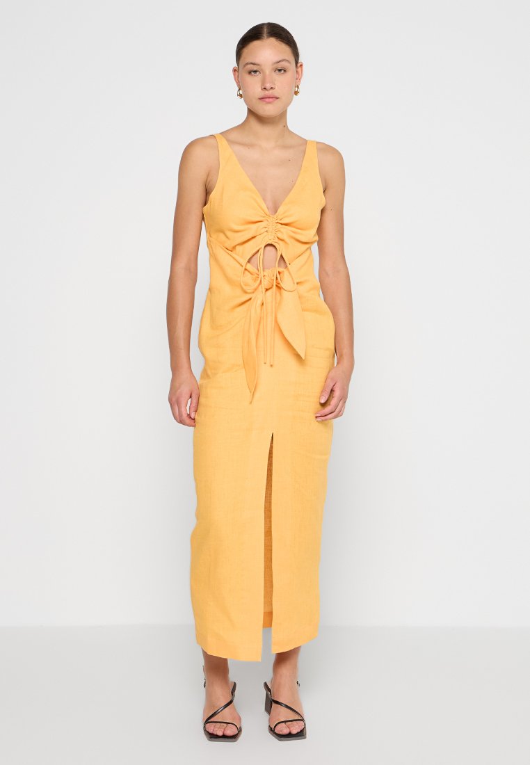 Nanushka Maxi-jurk geel Nanushka Maxi-jurk geel