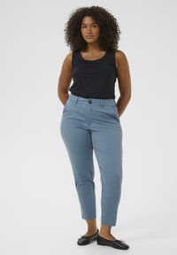 Kaffe Curve LEANA - Pantalones chinos - bering sea