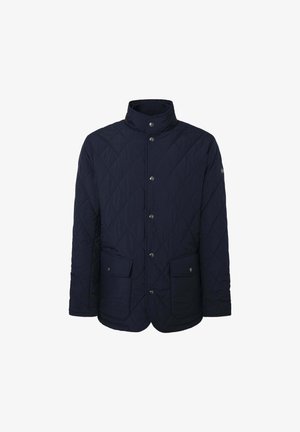 Chaqueta acolchada de color navy con cuello alto, cierre frontal a presión y dos bolsillos frontales con solapas. Textura suave y diseño de patrón de diamante.