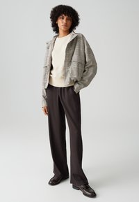 OPUS HEMMA - Leichte Jacke - cocoa