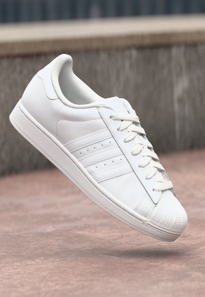 SUPERSTAR II UNISEX - Sneakers - footwear white