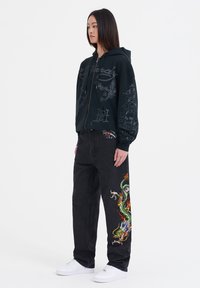 Ed Hardy DEATH-BEFORE MONO  - Mikina na zip - black