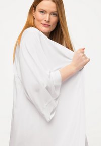 Ulla Popken Kofta - white