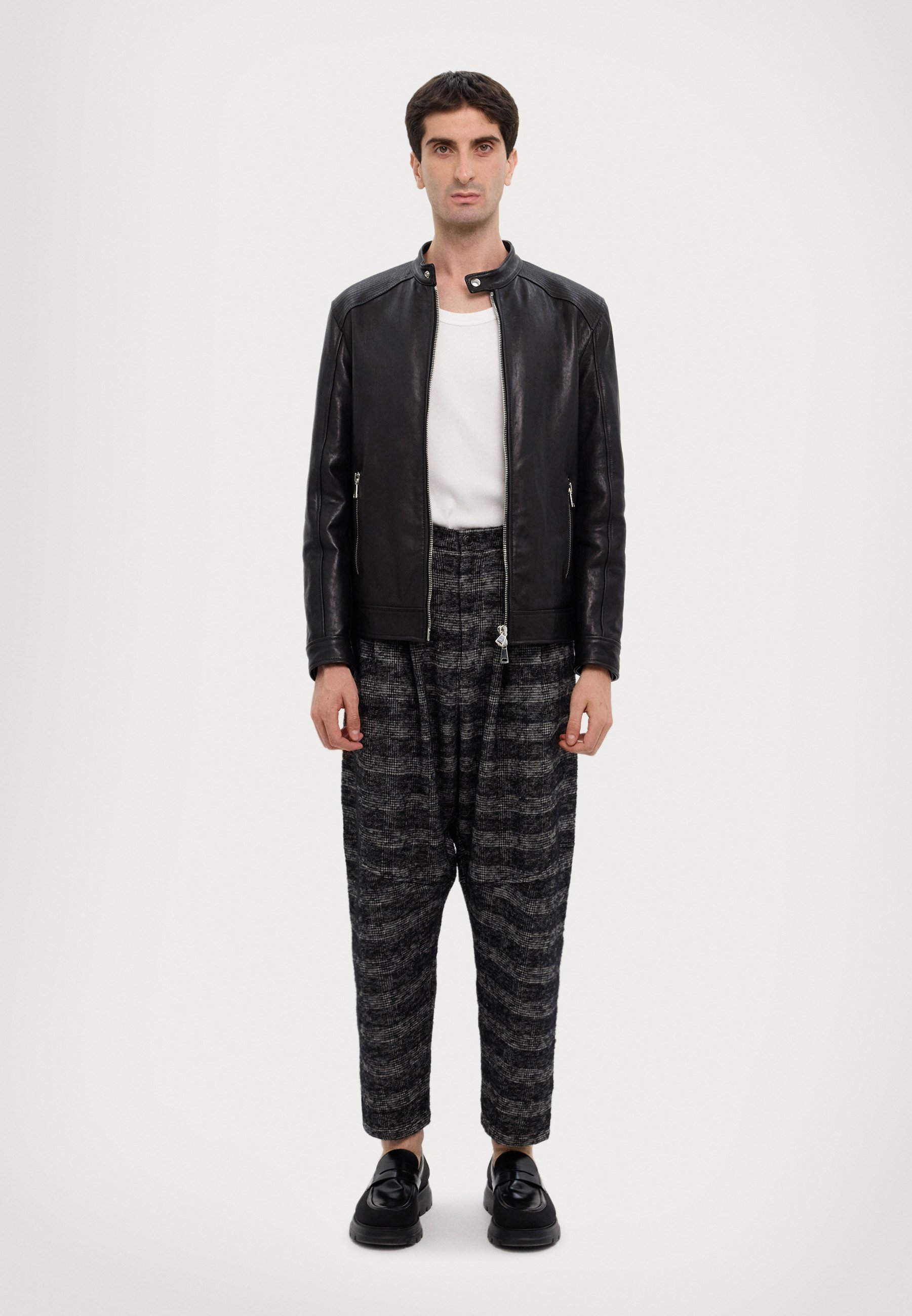 Henrik Vibskov ANTS PANTS - Trousers - black/white/black - Zalando