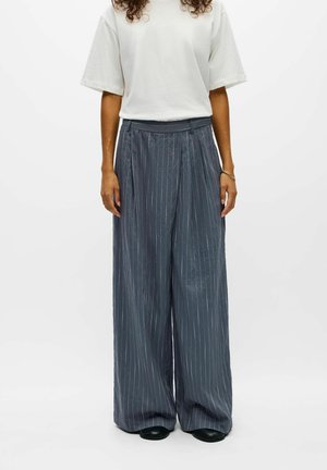 Object, WIDE-LEG TROUSERS PINSTRIPED PLEATED - Pantalon classique - gunmetal