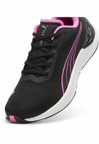 Puma ELECTRIFY NITRO  - Chaussures de running sur route - black-poison pink