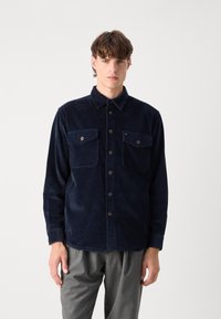 Tommy Hilfiger OVERSHIRT - Lichte jas - desert sky