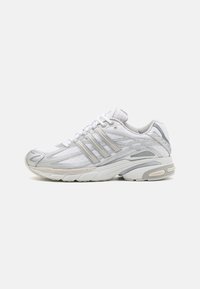 adidas Originals ADISTAR CUSHION - Tenisky - footwear white/grey one/silver metallic