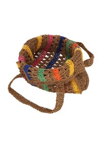 Coș croșetat maro cu dungi multicolore (galben, roz, albastru, verde, portocaliu). Prezintă o textură țesută și o curea subțire de umăr.