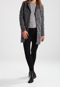 ONLY Abrigo corto - mottled grey