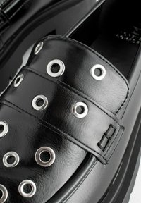 Next WIDE FIT FOREVER COMFORT CHUNKY LOAFERS - Scarpe senza lacci - mottled black