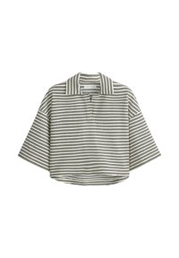 Chemise à manches courtes avec col, rayures horizontales noires et blanches et courte patte de boutonnage sur fond blanc.