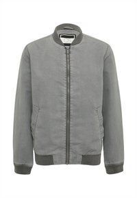 Szara bomberka z prążkowanym kołnierzem i mankietami, z zamkiem błyskawicznym z przodu oraz dwiema kieszeniami po bokach. Tkanina ma gładką, miękką fakturę.