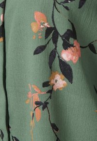 Vero Moda Tall Camicia - green