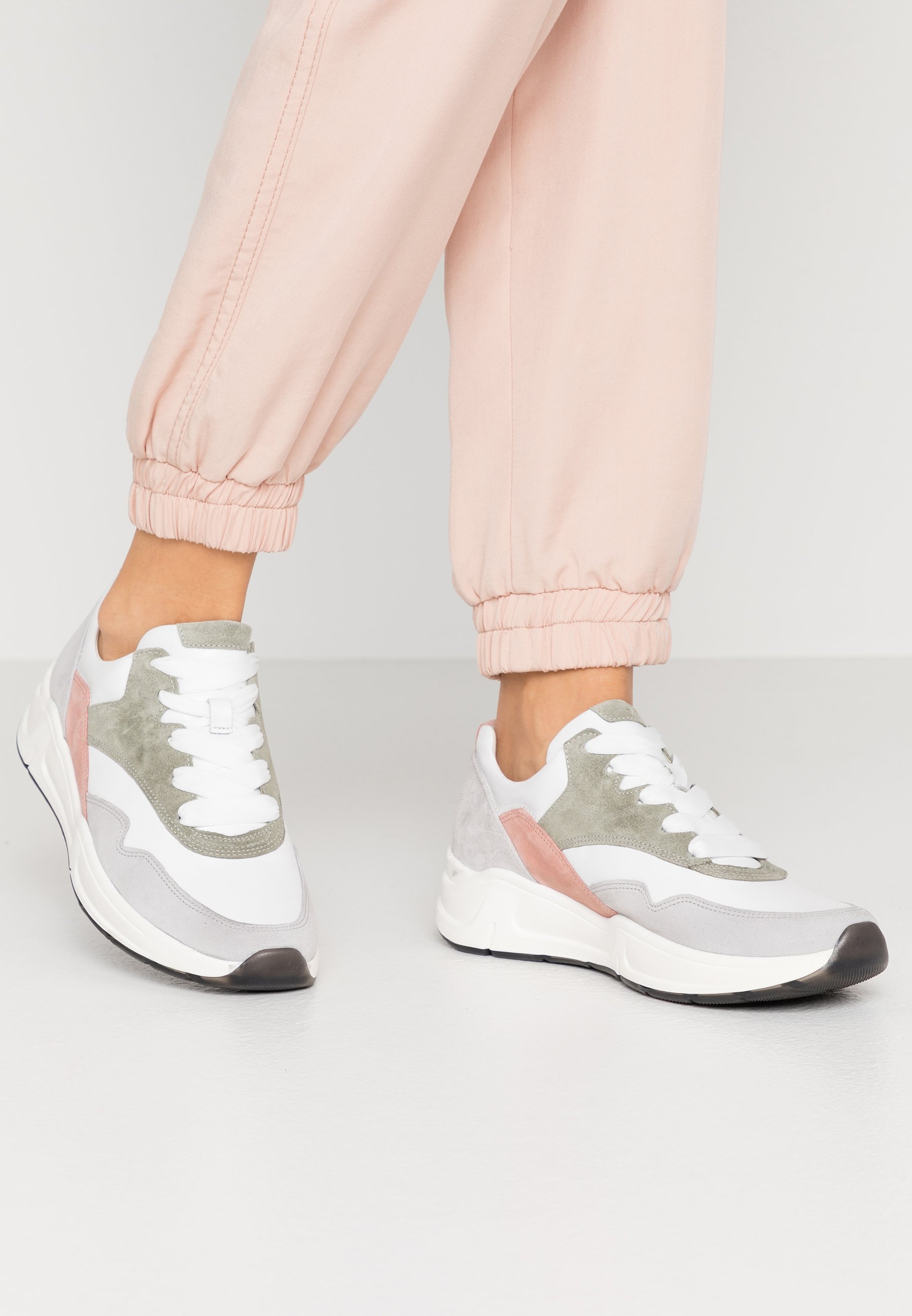 Gabor Comfort Joggesko weißpinocameliahvit Zalando.no Gabor Comfort Joggesko weißpinocameliahvit Zalando.no