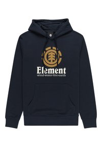 Marineblaue Kapuzenjacke mit einer vorderen Kängurutasche, ausgestattet mit einem goldenen runden Logo und weißen Schriftzug. Weiche Textur mit verstellbaren Kordeln.