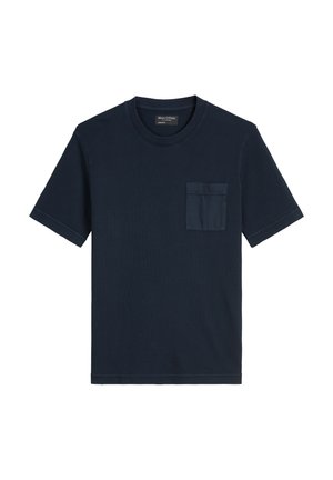 Granatowa koszulka bawełniana z okrągłym dekoltem, krótkimi rękawami i kieszenią na piersi. Gładka faktura z delikatnymi detalami szycia.