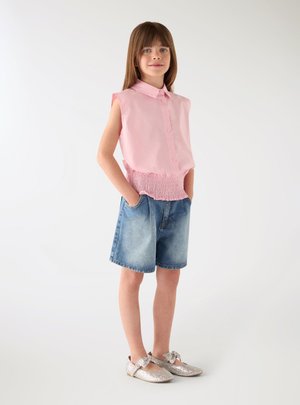 Terranova, CAMICIA SMANICATA CON FONDO ARRICCIATO - Camicia - rosa confetto