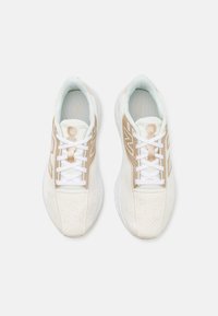New Balance FRESH FOAM ARISHI V4 - Zapatillas running asfalto - sea salt