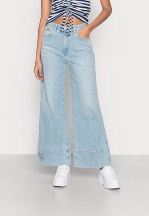 FREYA - Široké džíny - denim