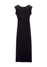 Robe noire sans manches avec un col rond, en tissu lisse, présentant une silhouette droite et un ourlet à la cheville.