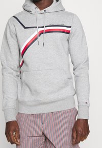 Tommy Hilfiger Felpa con cappuccio - mottled light grey