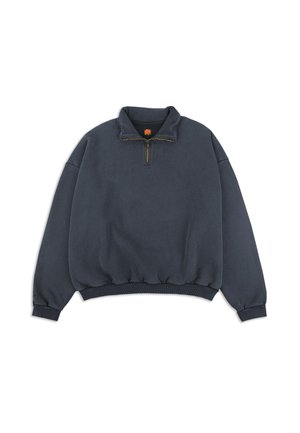 Bluza polarowa w ciemnoszarym kolorze z pół zamkiem i elastycznymi mankietami. Posiada ściągacz u dołu oraz małe logo na kołnierzu.