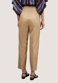 Motivi CARROT A VITA ALTA - Kalhoty - beige