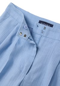 PIOMBO BERMUDA - Shorts - light blue