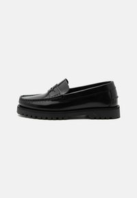 Επιλέχθηκε, black