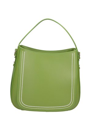 Groene leren handtas met een gebogen handvat en witte stikdetails die het voorpaneel omlijnen.