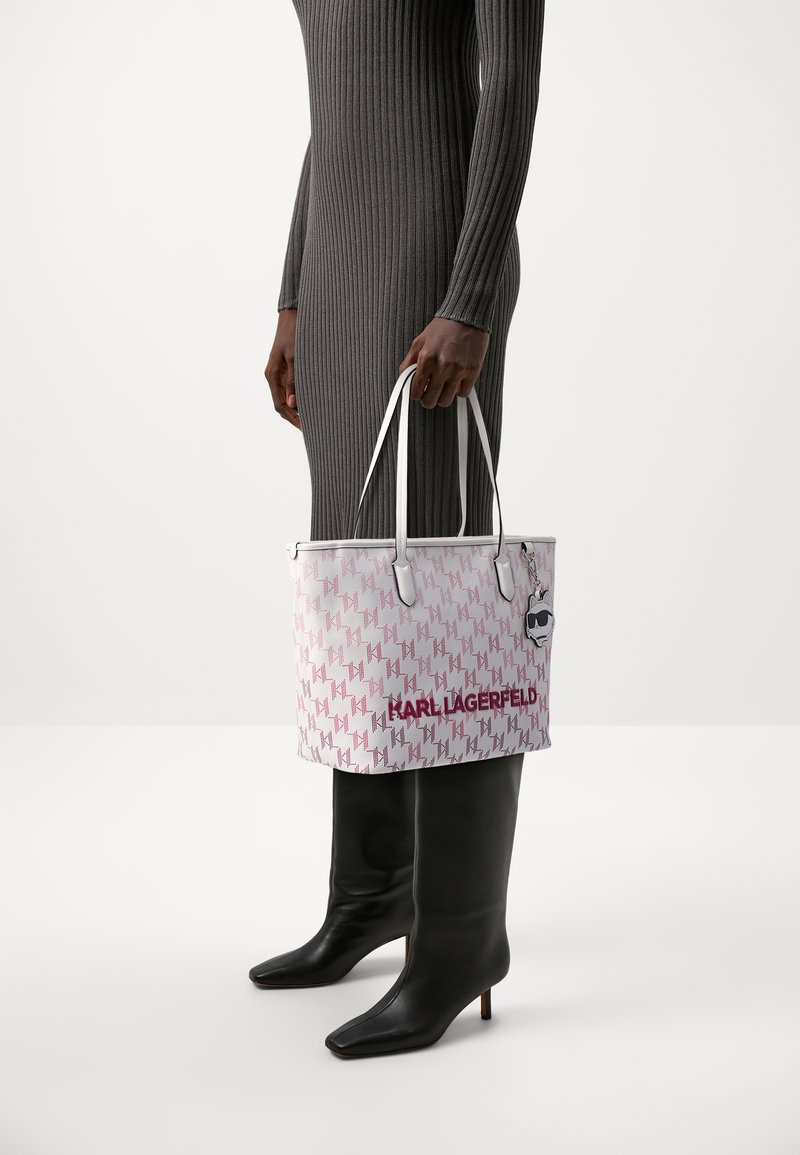 KARL LAGERFELD IKONIK MONO TOTE - Kandekott - multi-coloured