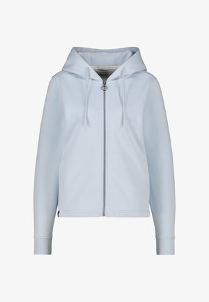 Lichtblauwe zip-up hoodie van zacht materiaal. Heeft een capuchon, een trekkoord en geribbelde manchetten. Geen opvallende patronen of accenten zichtbaar.