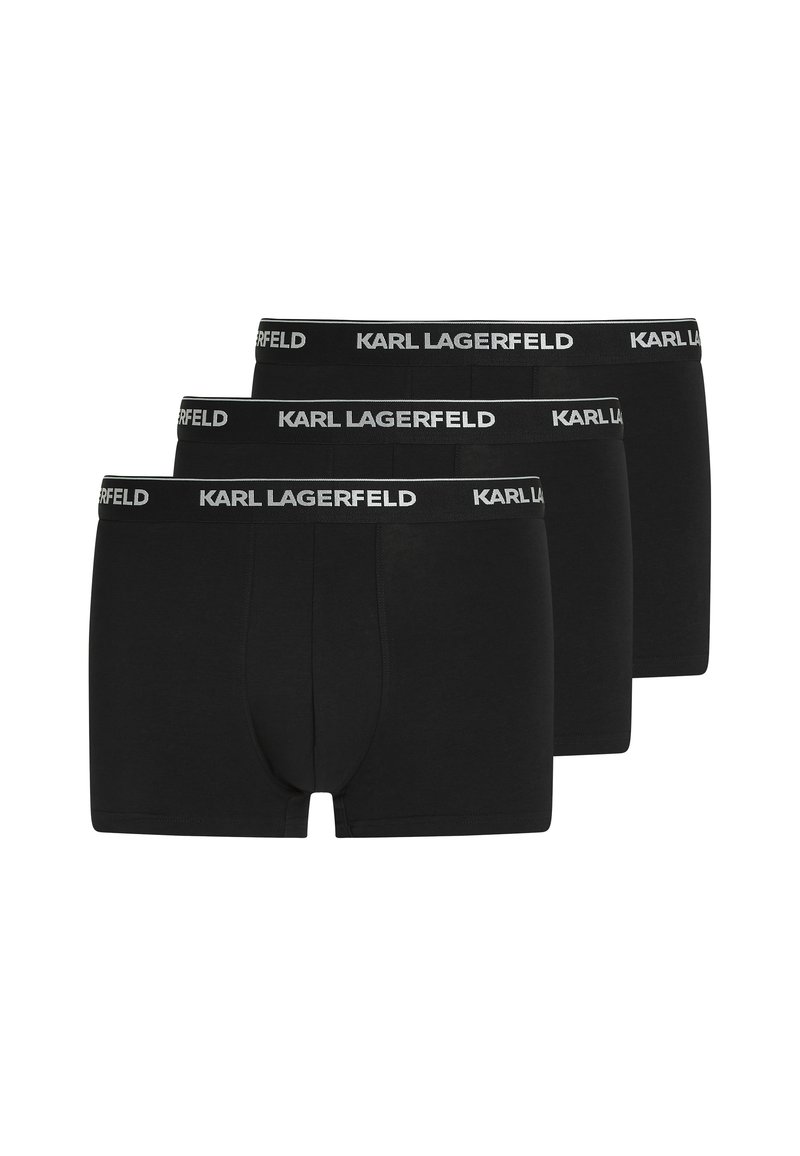 Paquete de tres bóxer de algodón negro, con una banda suave en la cintura que lleva el logotipo en blanco de "KARL LAGERFELD". Textura suave, longitud media en los muslos.